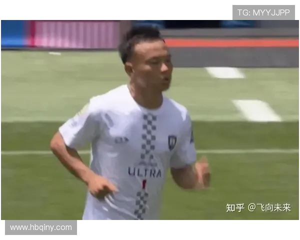 荒诞！世俱杯中断两小时，球员骑单车热身引球迷质疑：世界杯要变健身房？